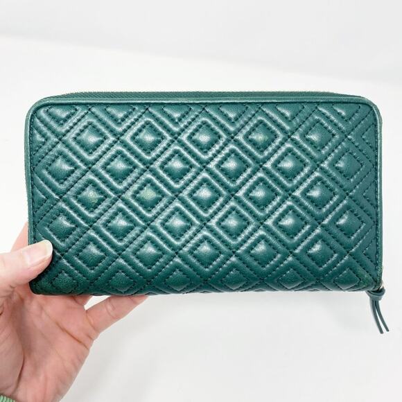 Tory Burch Jewel Tone Green Leather Zip Around Wallet Many Card Slots VGUC - Picture 3 of 8